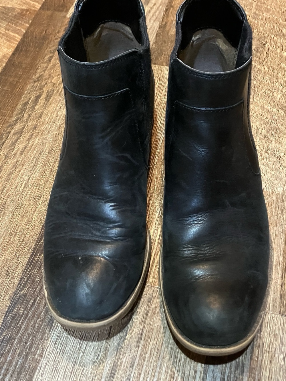 Sofft Black Leather Ankle Booties